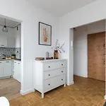 Superapart Korsykanska 1